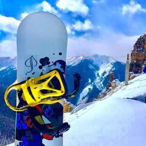 K2 WWW Snowboard with Burton Co2 bindings